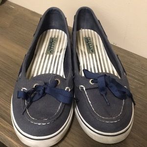 Sperry Topsider Boat Shoes - great condition!